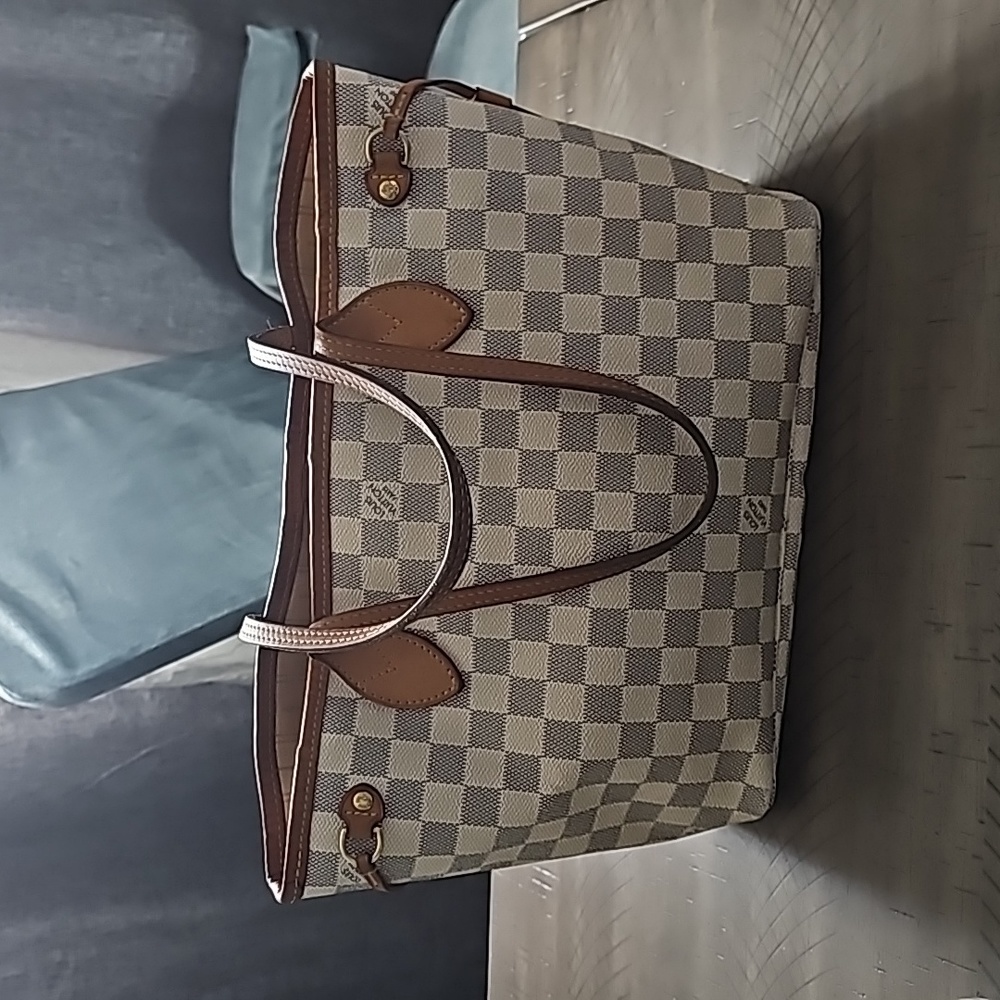 LV Neverfull PM tote